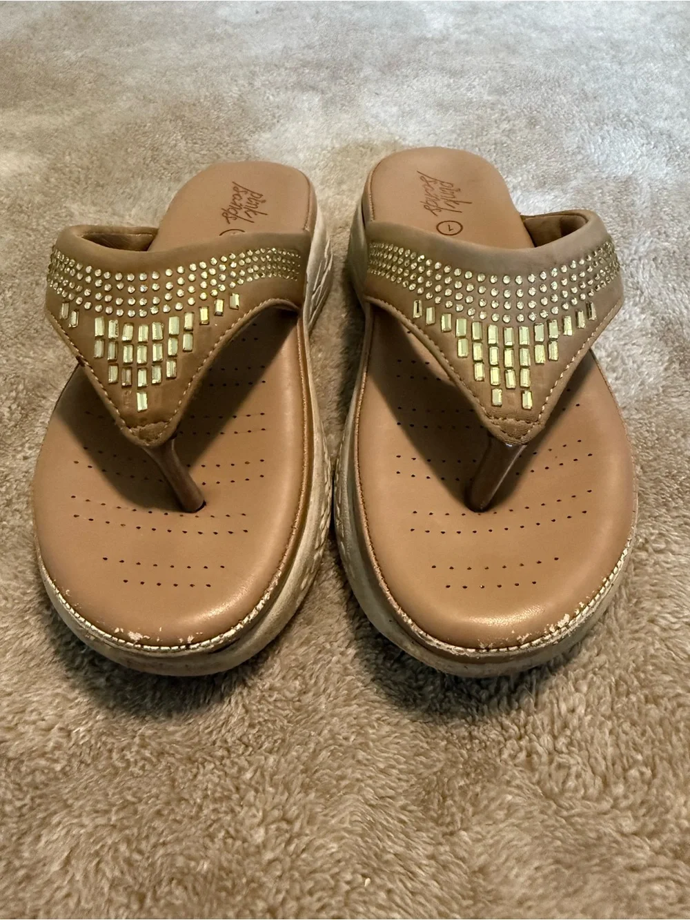 Girls' Tan Wedge Flip-Flops with Gold Stud Embellishments
